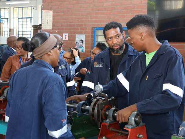 port elizabeth tvet college online application